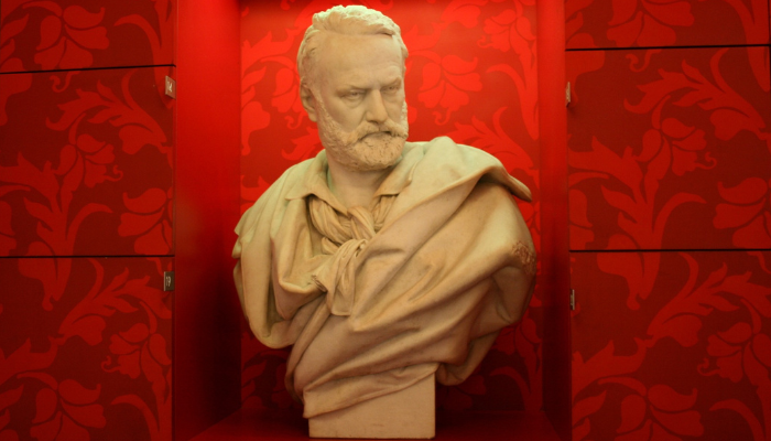 Paris full day tour highlights chauffeur private mercedes limousine van e class s class v class premium service drivre full day versailles 8