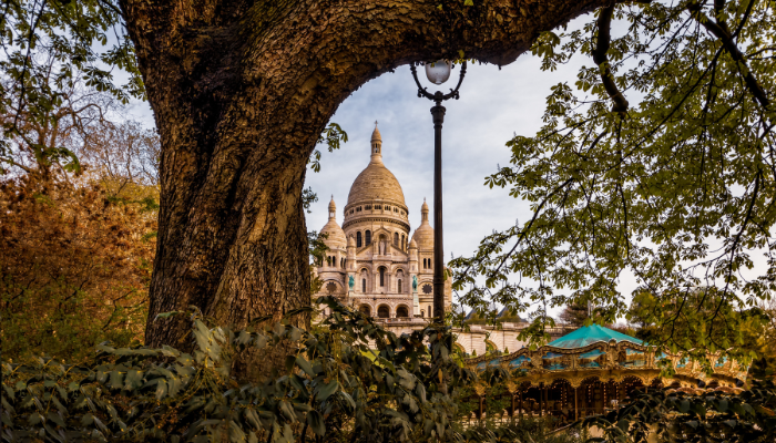 Paris full day tour highlights chauffeur private mercedes limousine van e class s class v class premium service drivre full day2